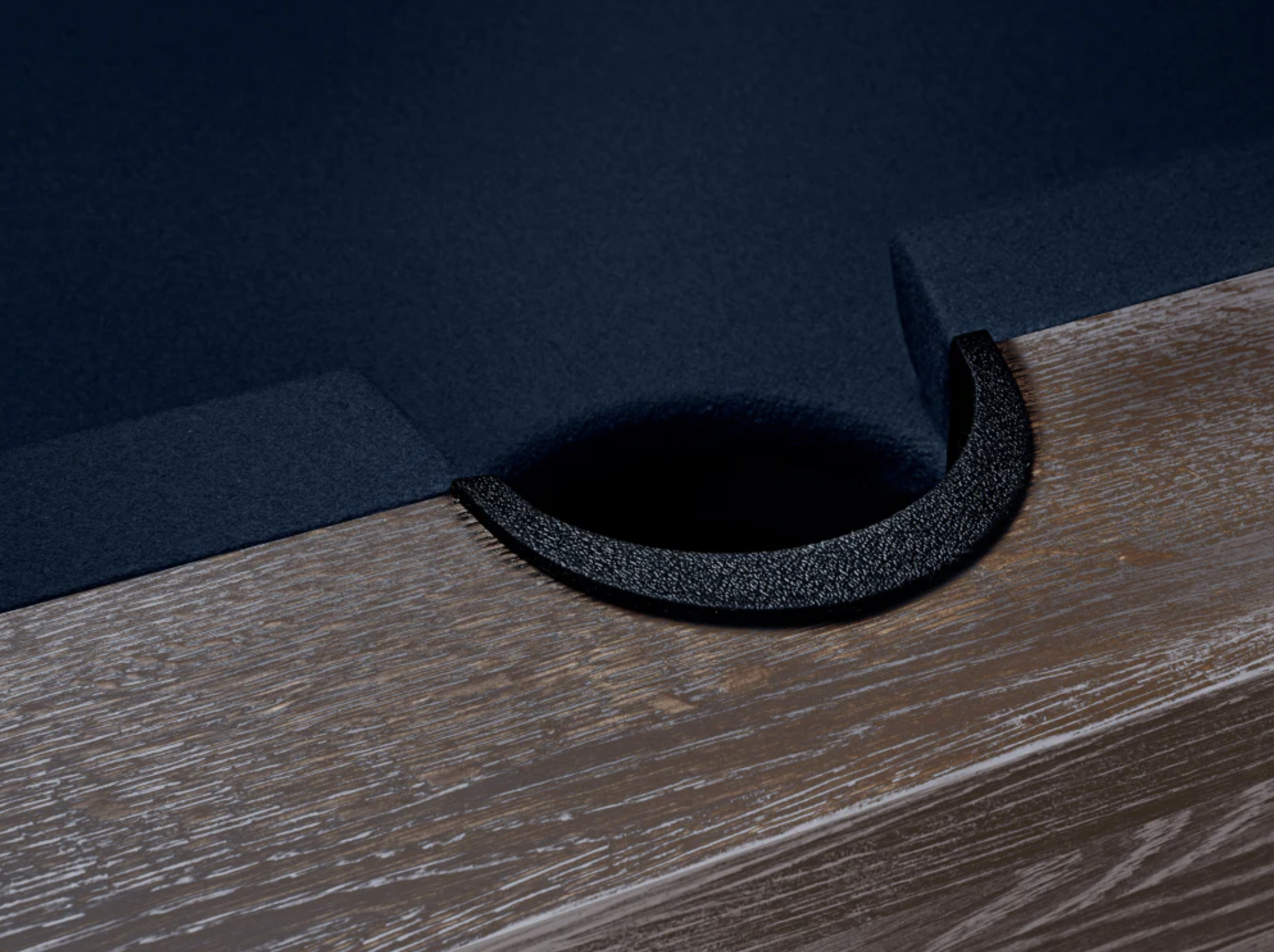 Brunswick 7'/8' Botanic - Dark Charcoal - Image 3