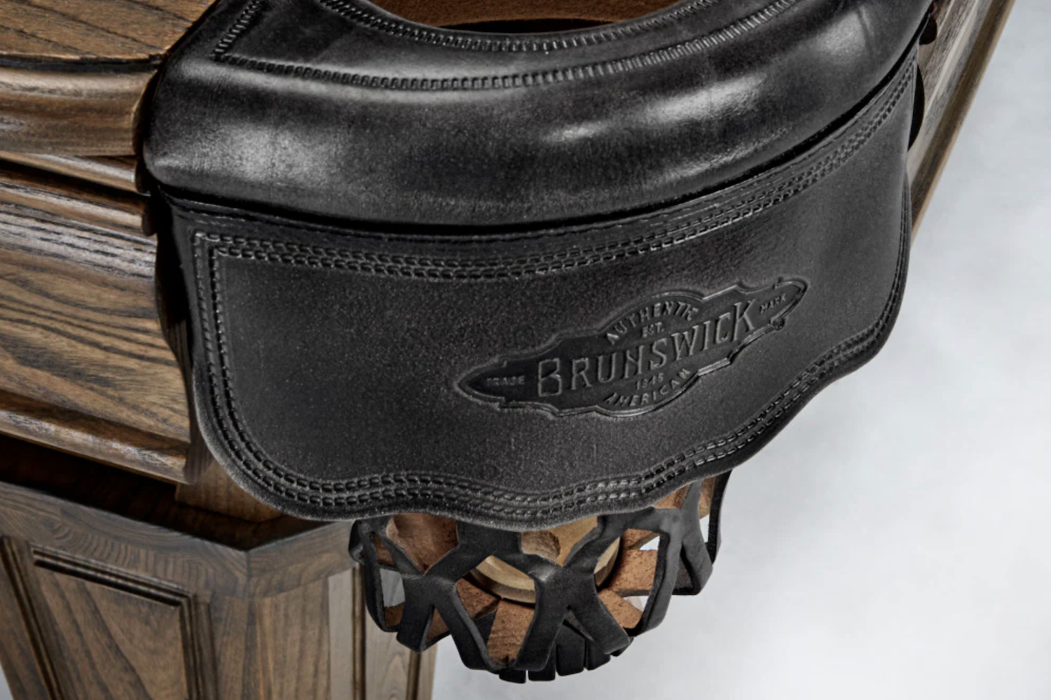Brunswick 7'/8' Glenwood (Tapered Legs) - Coffee - Image 5